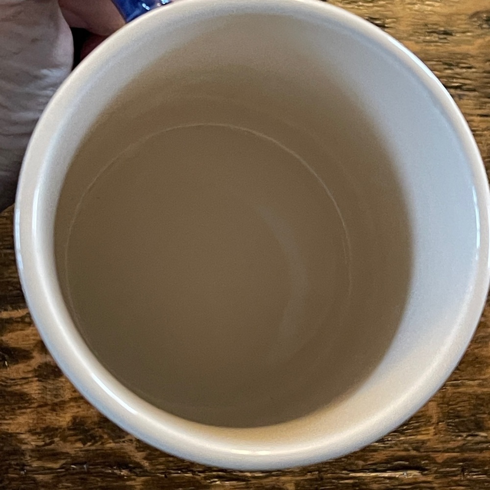 Extra Large Whale Mug with Blue Handle - Picture 4 of 4